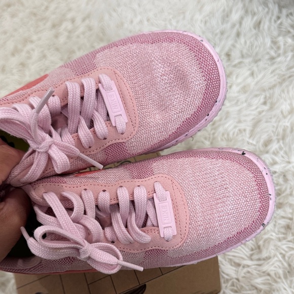 Nike Kids Light Pink and Coral Sneakers - Picture 3 of 4